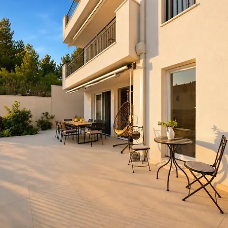 Lapis - Luxury - Shared Pool - Smaragd شقة ماكارسكا