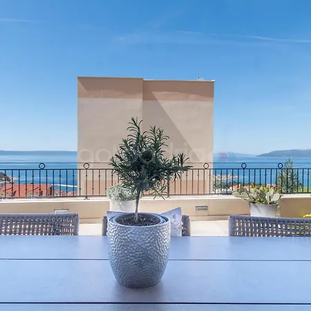 Lapis - Luxury - Shared Pool - Smaragd شقة ماكارسكا