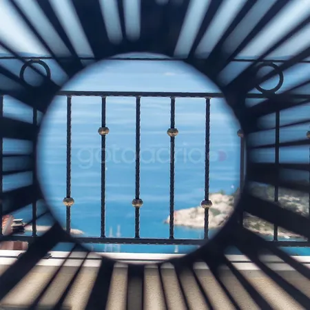 Lapis - Luxury - Shared Pool - Smaragd